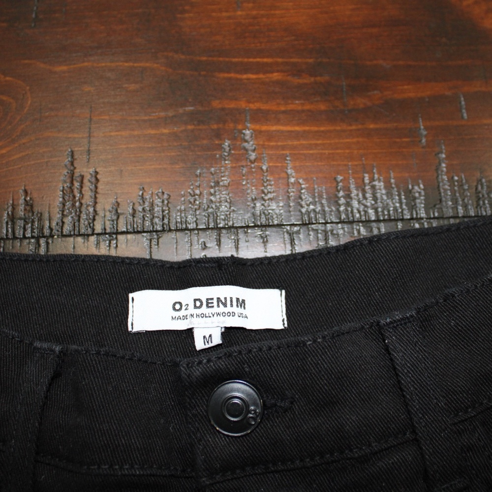 O2 Denim High Rise Black Jean Shorts - Picture 6 of 11